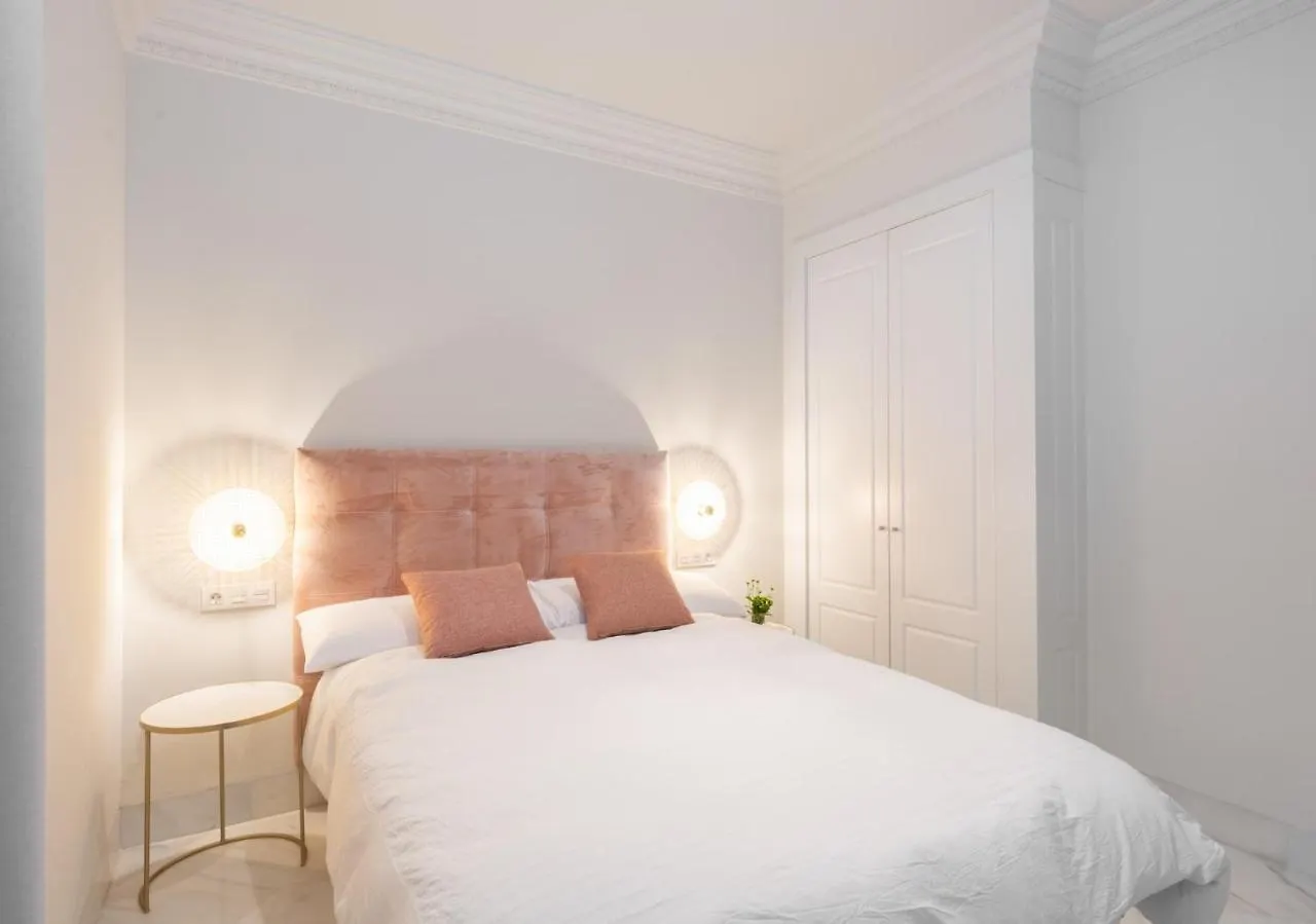Apartamentos Pinar Malaga Centro Appartement