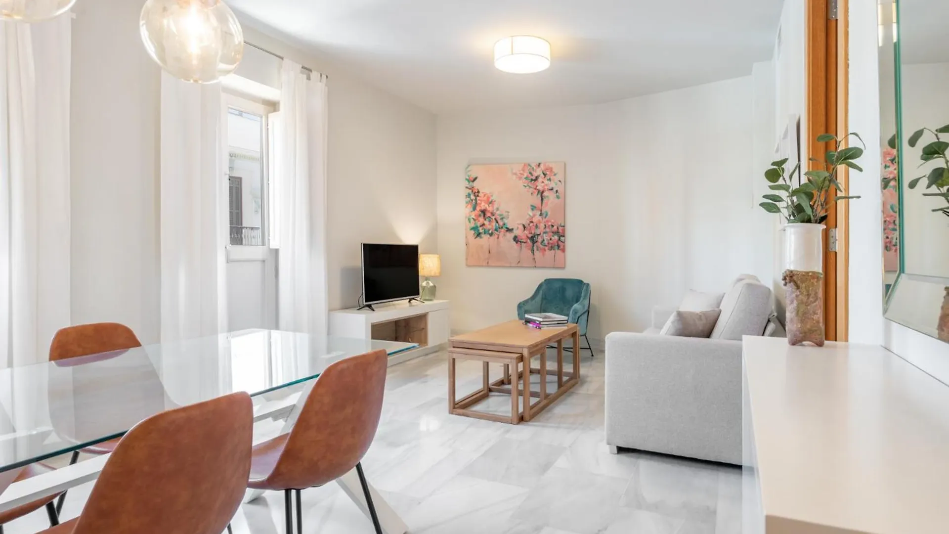 Apartamentos Pinar Malaga Centro 0*,  إسبانيا