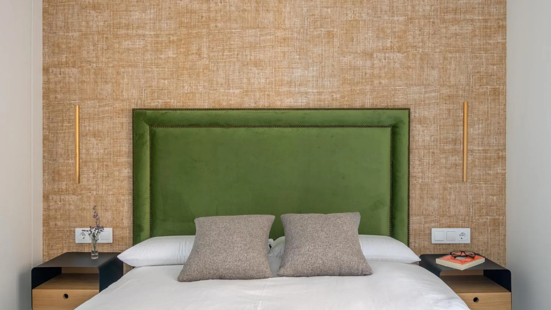 Apartamentos Pinar Malaga Centro إسبانيا