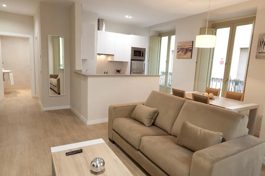 شقة Apartamentos Pinar Malaga Centro