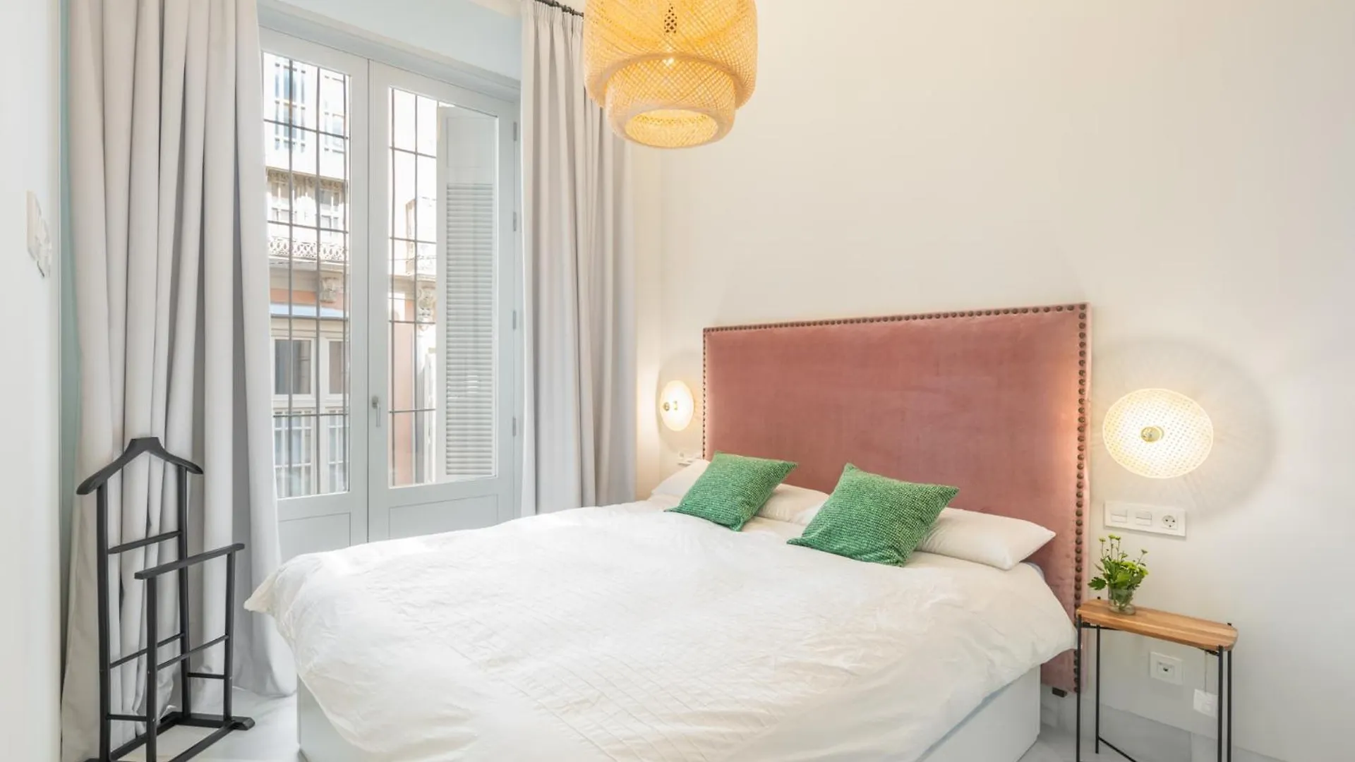 Apartamentos Pinar Malaga Centro